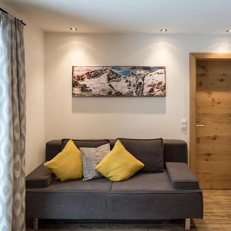 Biwak Appartements Sankt Anton am Arlberg Esterno foto