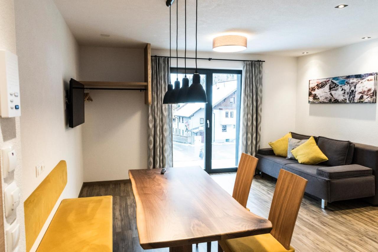 Biwak Appartements Sankt Anton am Arlberg Esterno foto